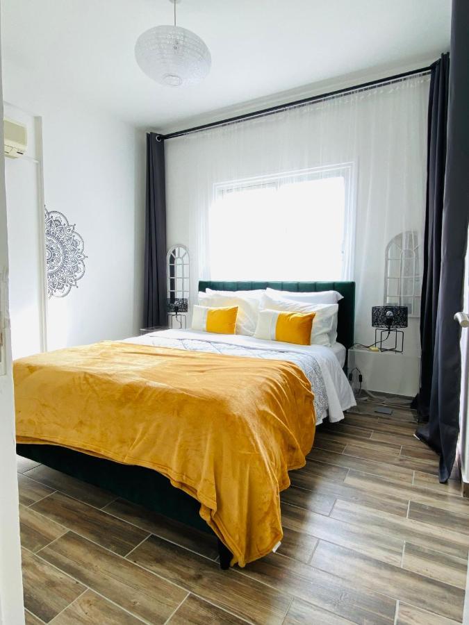 Boho-Chic One Bedroom Flat In Engomi Kültér fotó