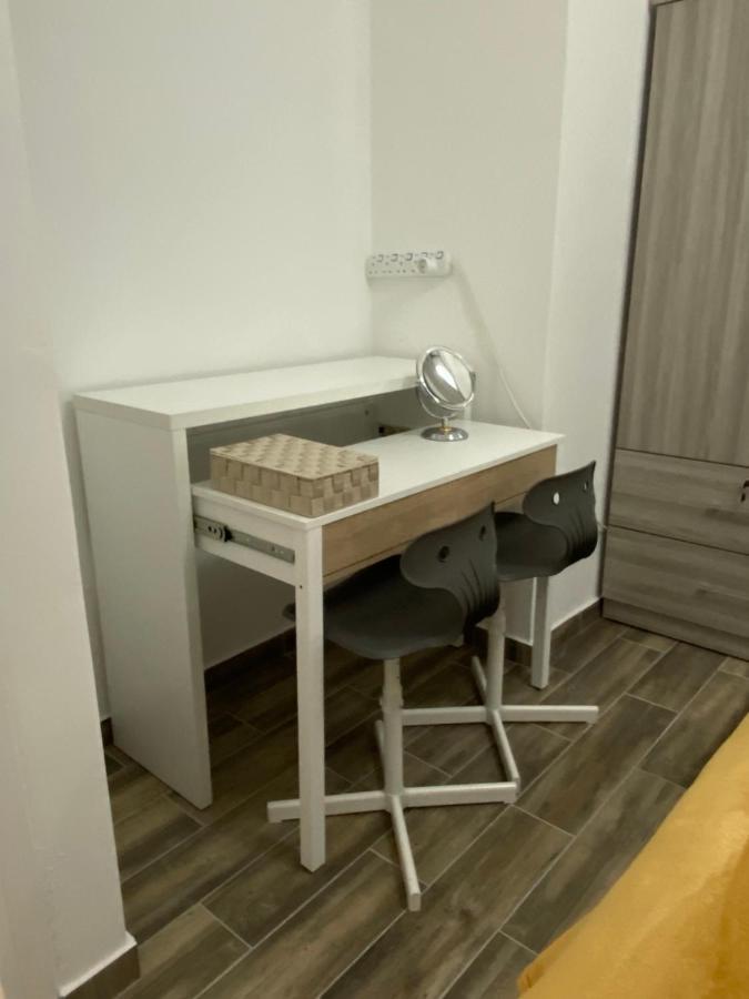 Boho-Chic One Bedroom Flat In Engomi Kültér fotó