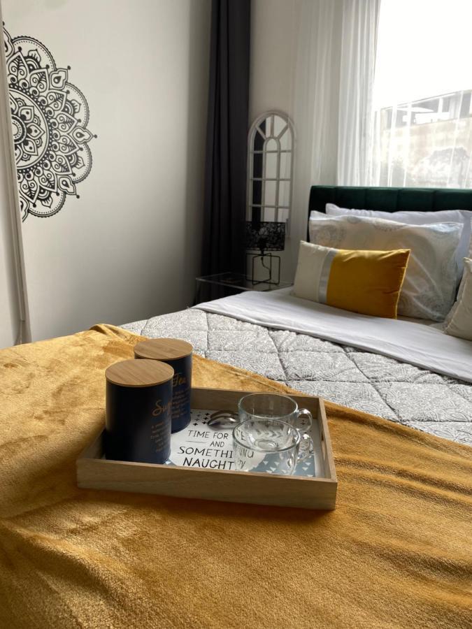 Boho-Chic One Bedroom Flat In Engomi Kültér fotó